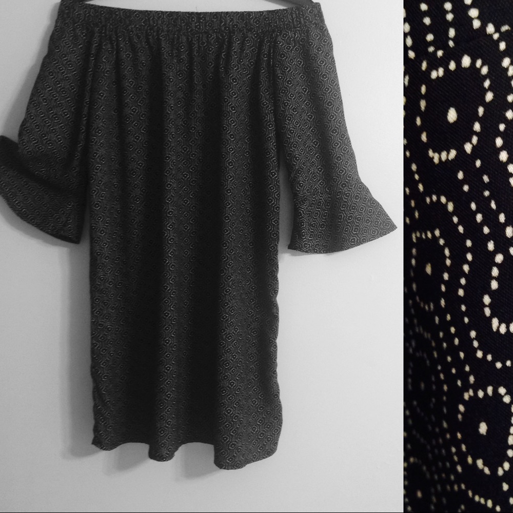 SHIFT OFF SHOULDER DRESS - Picture 2 of 4